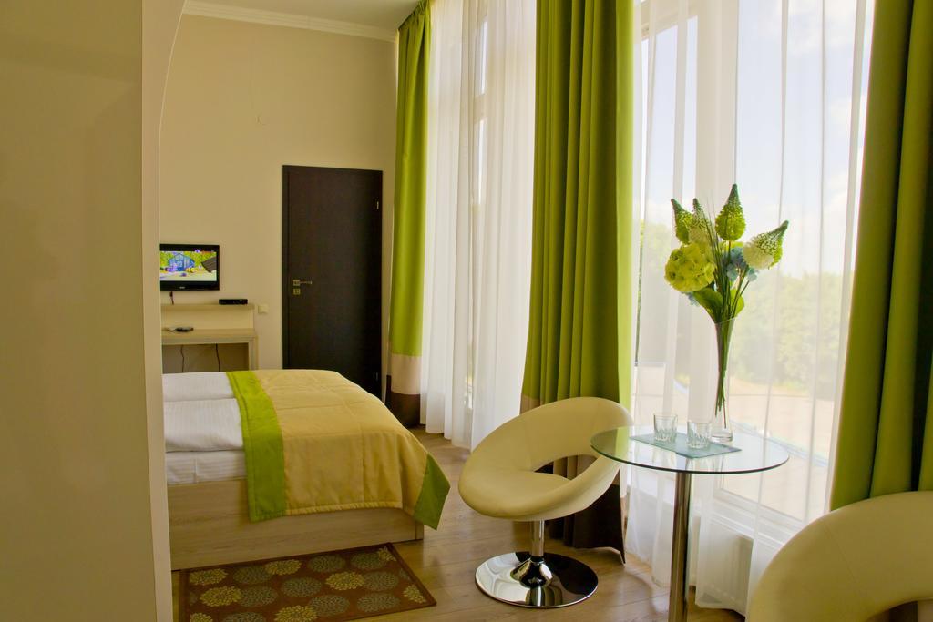 Hotel Merkuriy Lviv Rom bilde