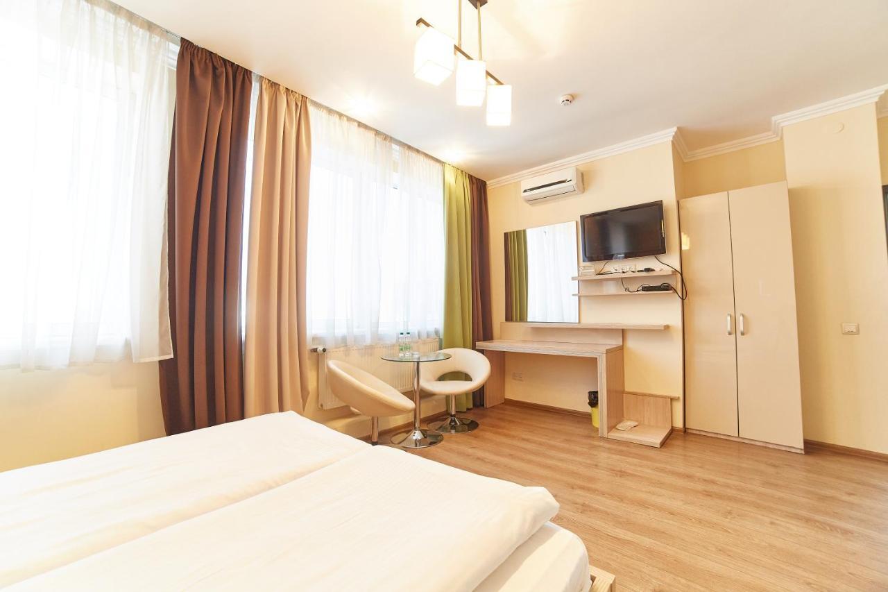 Hotel Merkuriy Lviv Eksteriør bilde