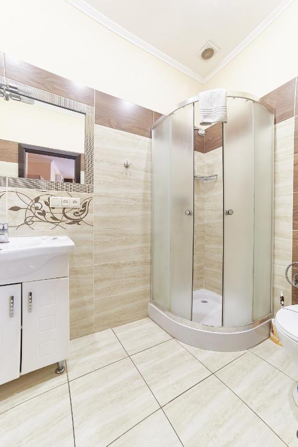 Hotel Merkuriy Lviv Eksteriør bilde