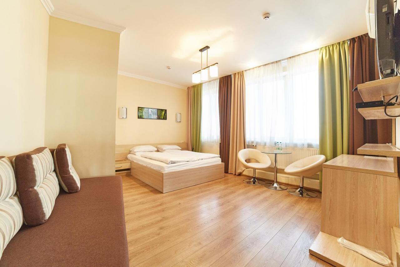 Hotel Merkuriy Lviv Eksteriør bilde