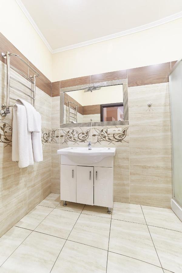 Hotel Merkuriy Lviv Eksteriør bilde