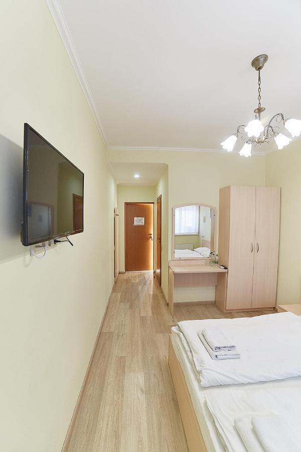 Hotel Merkuriy Lviv Eksteriør bilde